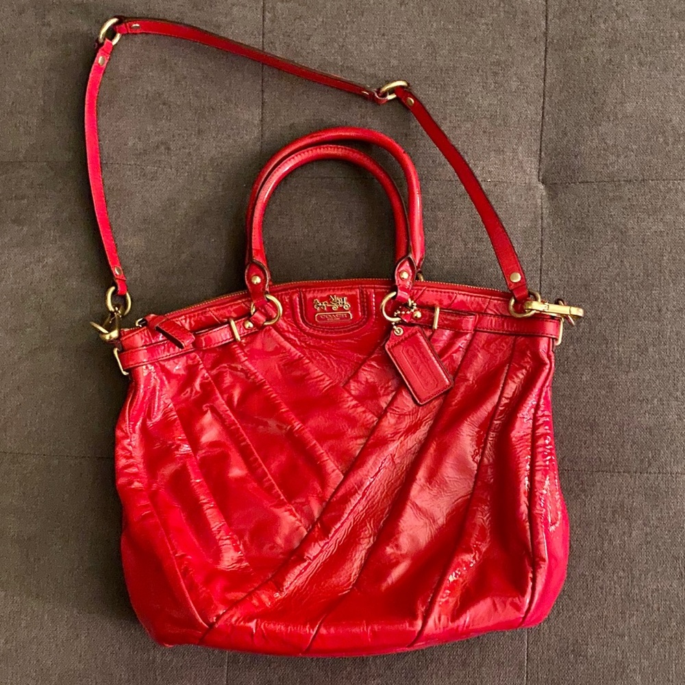 MAKE AN OFFER🎰Coach Bag